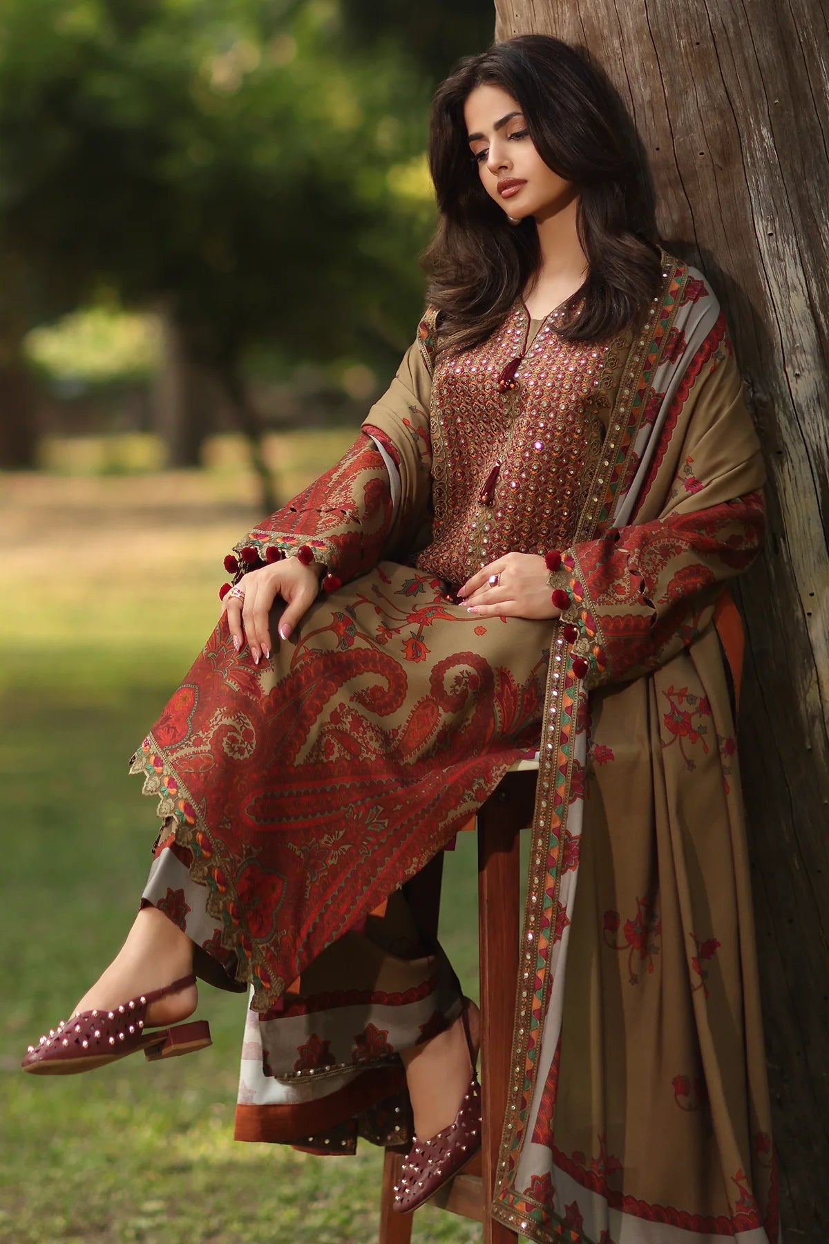 3-PC Unstitched Embroidered Linen Collection